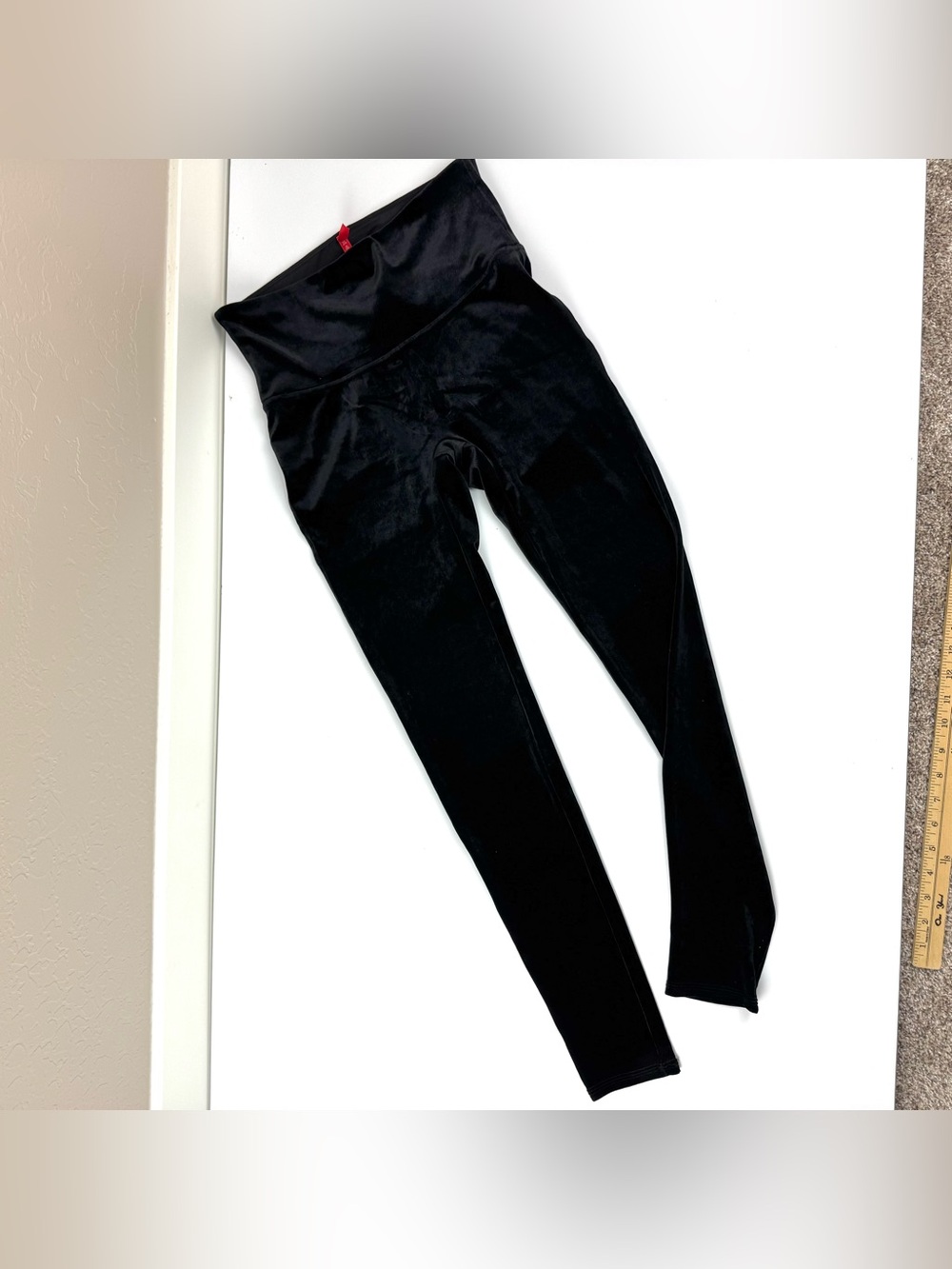 SPANX Ready-to-Wow Black Velvet Leggings Women’s Sz L High Rise Full Length 28”